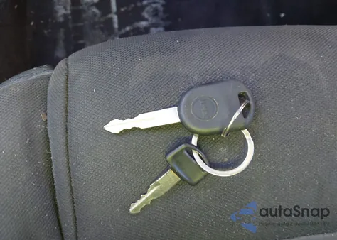 2006 Ford Mustang V6 z USA, uszkodzony, nr VIN 1ZVHT80N765247058